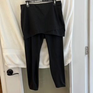 CAbi #3577 M’leggings. Medium. Gray